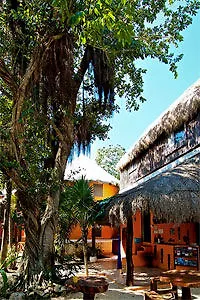 Hotel Uolis Nah Tulum